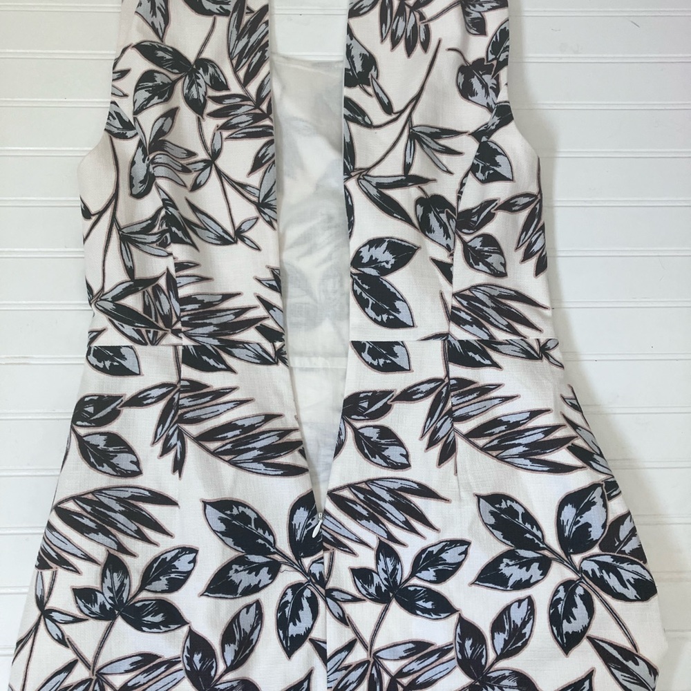 J Crew Leaf Patterned Pocketed Dress - Picture 4 of 12